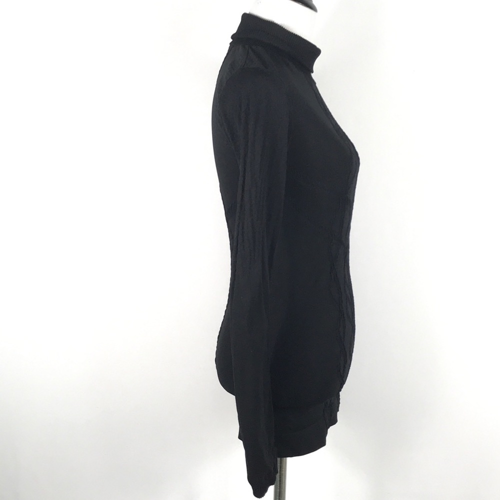 Zella Athletic long sleeve black top size small - Picture 5 of 6